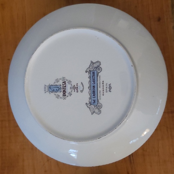 Vintage Pontesa Granada Ironstone Round Covered Dish 8" Castillian Collection - Picture 4 of 4